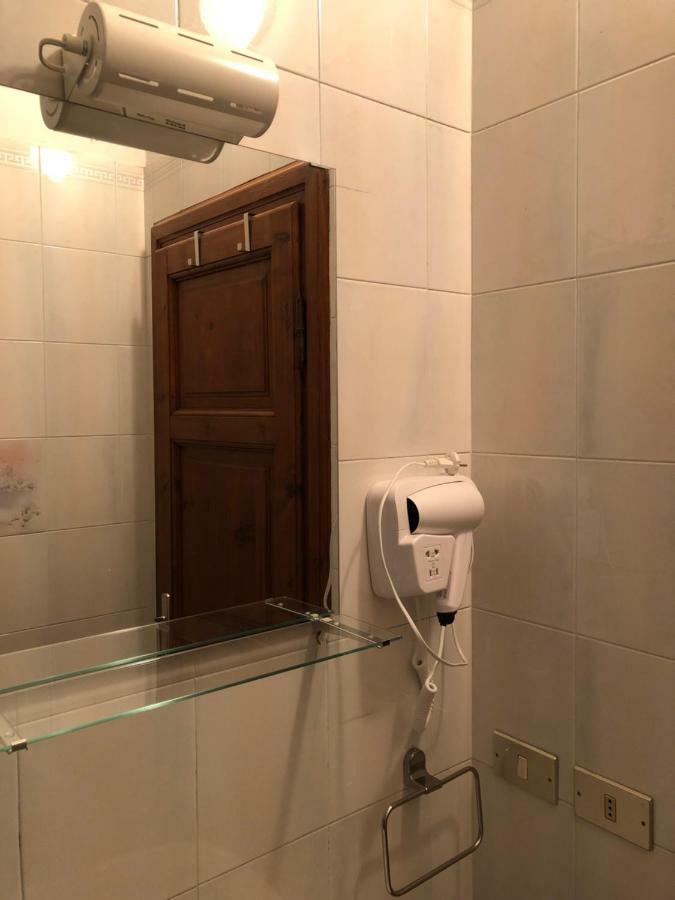 Bed and Breakfast Da Paola Піза Екстер'єр фото